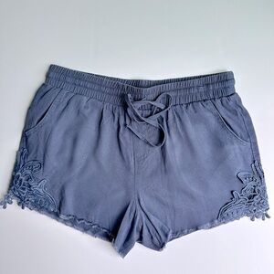 Knox Rose Rayon High Rise Shorts with Lace Detail Size S